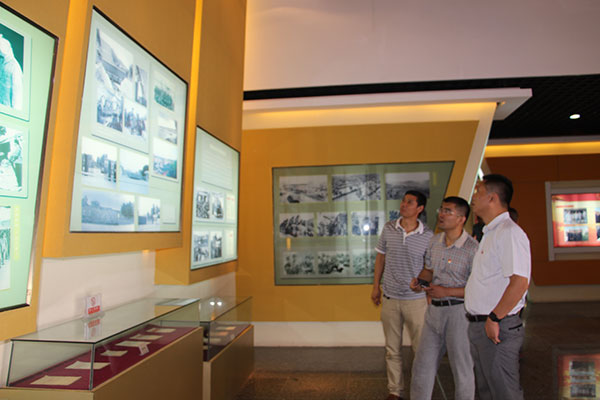 設(shè)計院慶七?一，組織黨員參觀中共平陰歷史陳列館